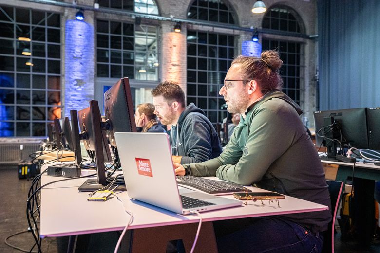 smARTec Mitarbeiter in der Schulung